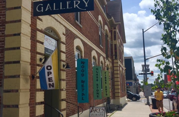 arts-at-the-albion Arts At The Albion - Gravenhurst, Ontario